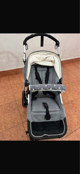 Carrito de bebé y capazo color gris bogaboo