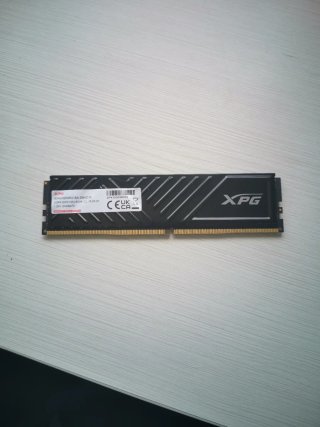 XPG 8GB DDR4 RAM