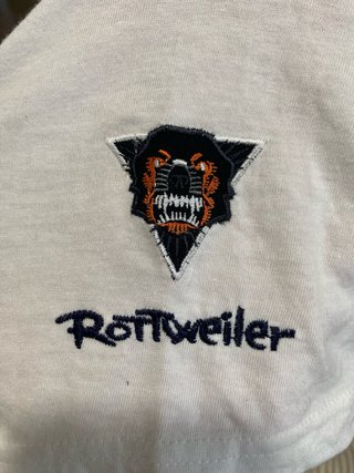 Camiseta Rottweiler Y2k Gráfico Frontal