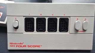2 Mandos NES + Adaptador 4 Mandos Nintendo
