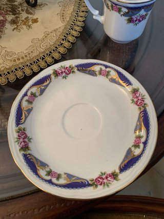 Taza y plato de porcelana francesa