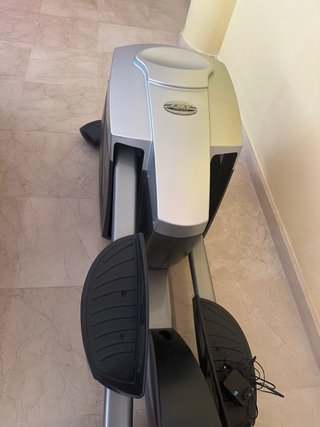 Bicicleta Elíptica BH Iridium Avant