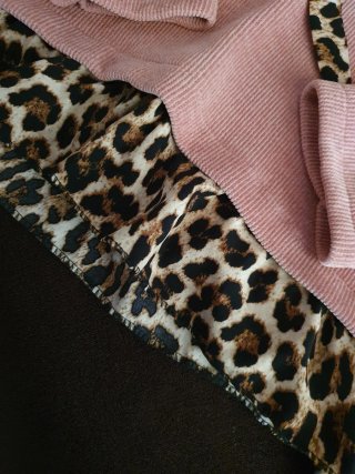Sudadera rosa Animal Print