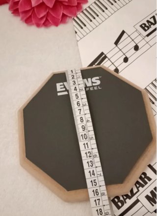 Caja Sorda/ Pad de prácticas Evans Realfeel