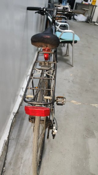 Bicicleta híbrida Carrera Gryphon –