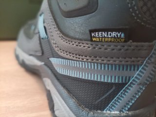 Botas de montaña KEEN grises y azules