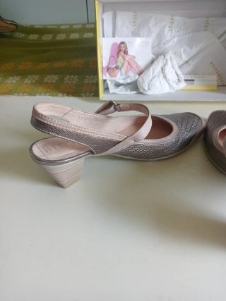 Zapatos Hispanitas Talla 38