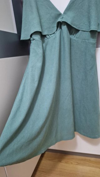 Vestido verde Lefties Talla L