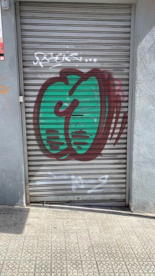 Se vende amplio trastero en Solokoetxe