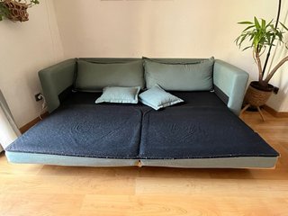 Sofá Cama Duke verde 216cm como nuevo.