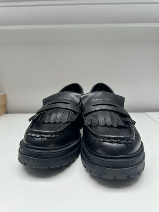Mocasines negros con plataforma