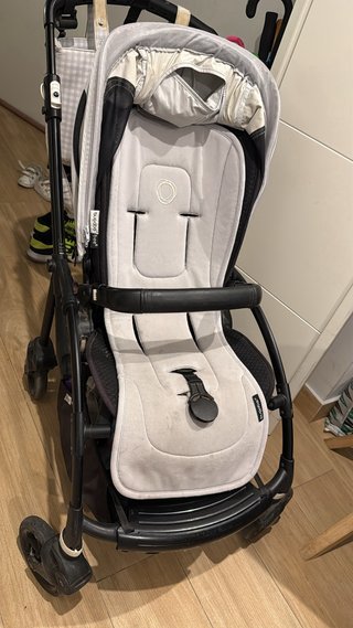 Bugaboo Bee 6 con capazo, sillita y paraguas