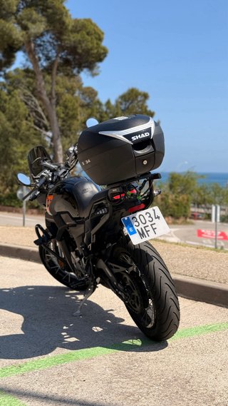 Zontes GK125 Negra y Naranja