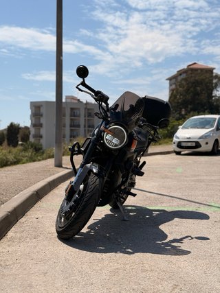 Zontes GK125 Negra y Naranja
