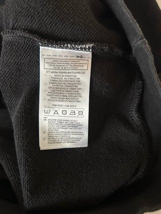 Felpa Adidas con cappuccio e logo