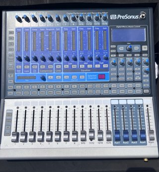 Mesa de mezclas digital PreSonus StudioLive 16.0.2