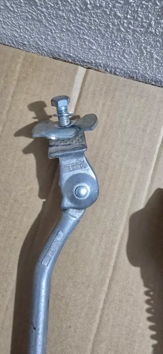 Pie de Bici Aluminio NH-22A