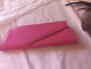 Conjunto Rosa: Zapatos, Bolso de piel y Tocado