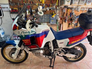 Honda Africa Twin 750 RD04 1991
