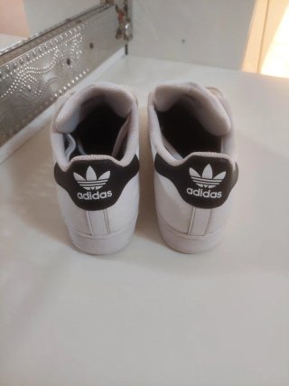 Adidas Superstar Mujer Talla 38 Dorado Blanco