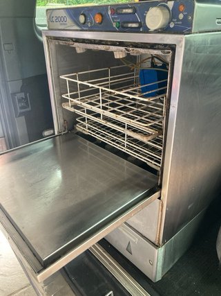 Lavastoviglie per Ristorazione LC 2000 linea bianca
