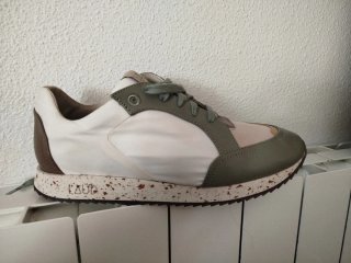 Deportivos señora verde y blanco