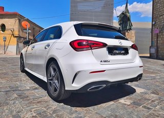MERCEDES-BENZ Clase A A 180 d paquete AMG