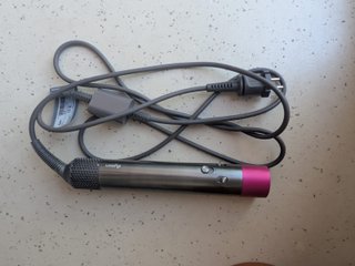 Dyson Airwrap Complete + Estuche Cuero