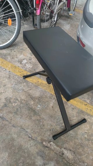 Banqueta para teclado