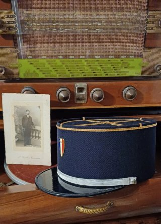 Kepi de policía francés