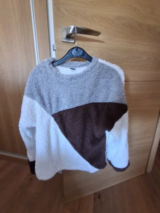 6 Jerseys 3.50€ cada una Tallas s/m y xs