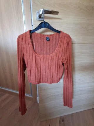 6 Jerseys 3.50€ cada una Tallas s/m y xs