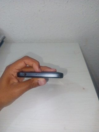 Móvil azul marino
