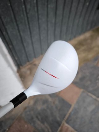 Palo de Golf TaylorMade AeroBurner 19°