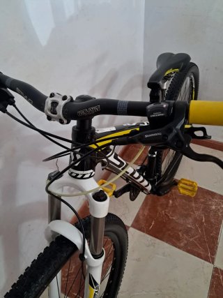 Scott 970 muy ligera 29" como nueva MTB