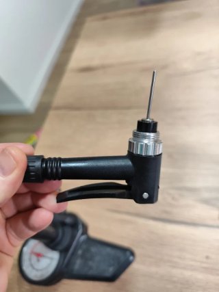 Bomba de aire para bicicleta