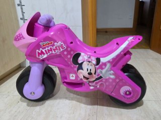 Moto correpasillos Minnie Disney