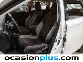 Toyota Auris 1.8 Hybrid Active 100 kW (136 CV)