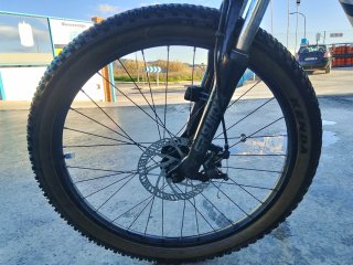 Bicicleta Scott plateada