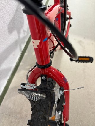 Bicicleta Conor 18 con ruedines