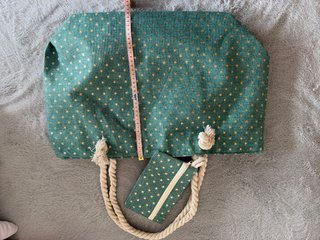 Bolso de playa con estrellas doradas