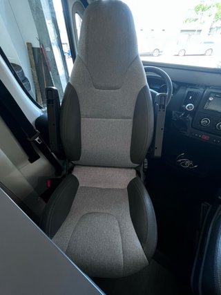 AUTOCARAVANA SUN LIVING S75 SC CON AIRE