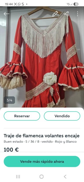 Traje de flamenca rojo y beige