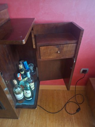 Mueble Bar Antiguo Madera y Metal
