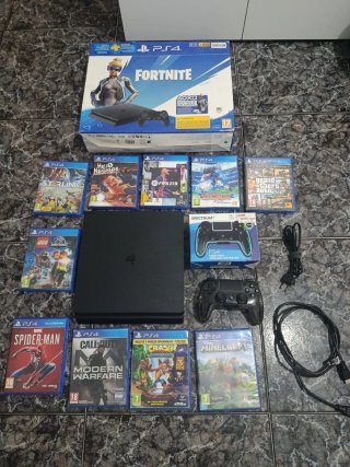 PS4 Fortnite Edition + 10 Giochi + Controller + cavi