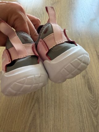 Zapatillas deportivas Nike para niña,talla 32 rosa