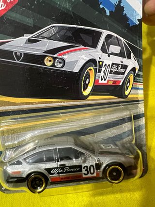 Hot Wheels Alfa Romeo 30 Vintage Club 68