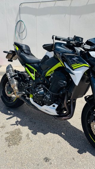 Kawasaki Z900 Muy cuidada 16.000 KM CS Project