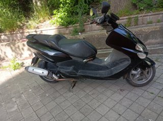 Se acepta coche como parte de pago Yamaha 125cc