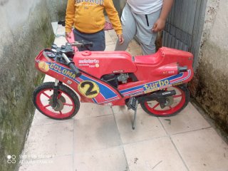 Moto Infantil Angel Nieto Roja